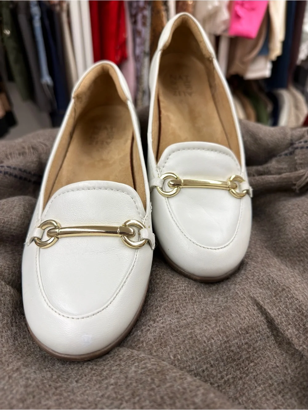 🍀3/$30 Women's White Leather Slip-On Loafers with Gold Horsebit